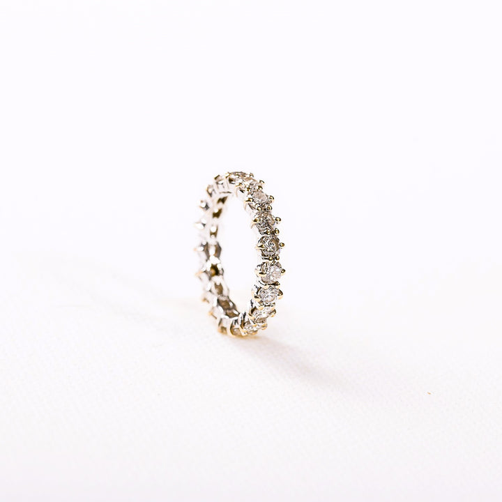 La Marquise de B-Bague alliance américaine diamants en or blanc et jaune-vue de profil
