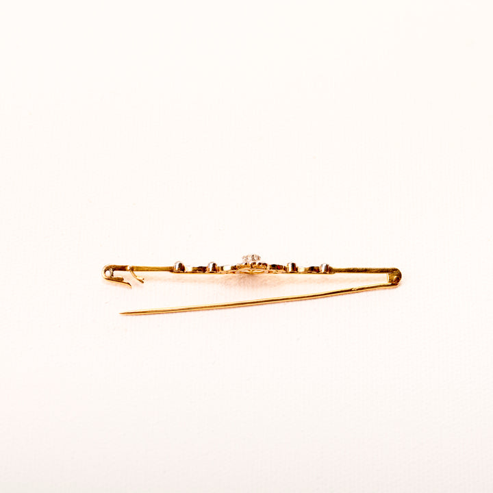 La Marquise de B-Broche barrette motif floral en diamants et or jaune-vue de profil