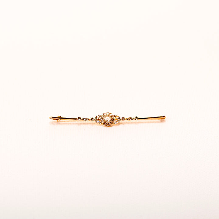 La Marquise de B-Broche barrette motif floral en diamants et or jaune-vue de face bis