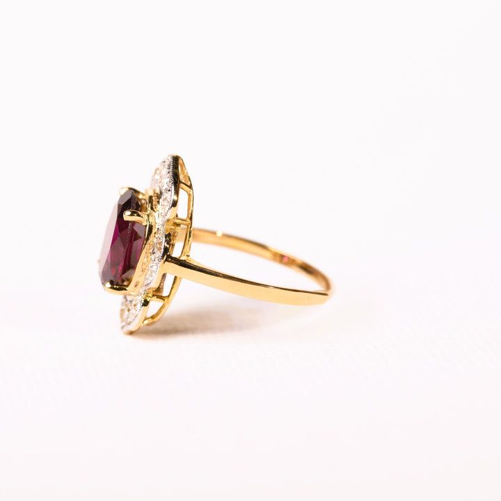 La Marquise de B-Bague marguerite grenat rhodolite et diamants en or jaune-vue de profil